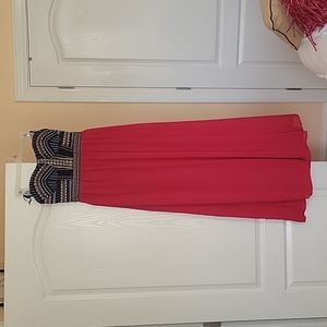 Strapless maxi size medium